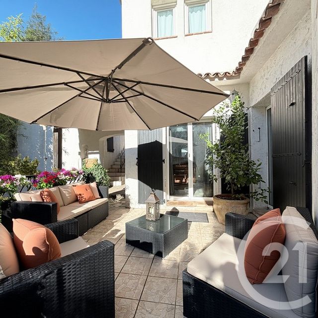 Maison à vendre - 5 pièces - 143 m2 - Chateauneuf Grasse - 06 - PROVENCE-ALPES-COTE-D-AZUR