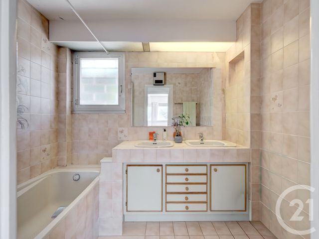 Maison &agrave; vendre - 5 pi&egrave;ces - 210 m2 - Valbonne - 06 - PROVENCE-ALPES-COTE-D-AZUR