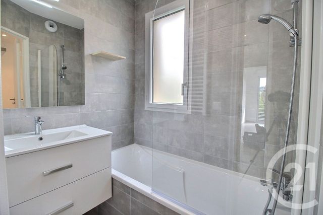 Maison &agrave; vendre - 4 pi&egrave;ces - 88 m2 - Valbonne - 06 - PROVENCE-ALPES-COTE-D-AZUR