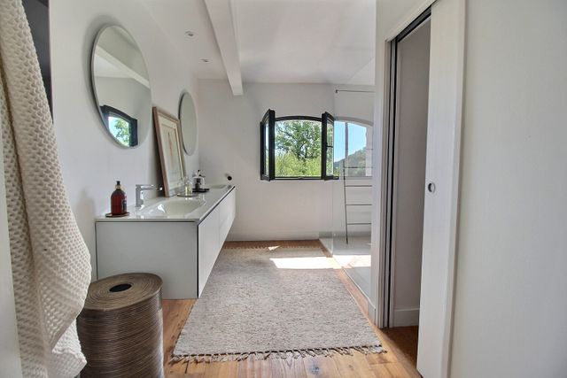 Maison &agrave; vendre - 7 pi&egrave;ces - 293,28 m2 - Valbonne - 06 - PROVENCE-ALPES-COTE-D-AZUR