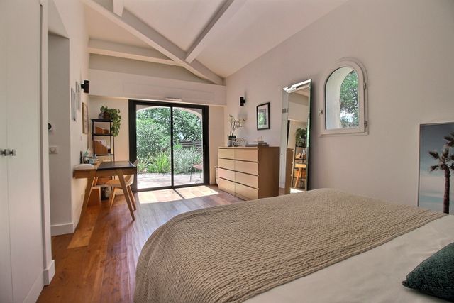 Maison &agrave; vendre - 7 pi&egrave;ces - 293,28 m2 - Valbonne - 06 - PROVENCE-ALPES-COTE-D-AZUR