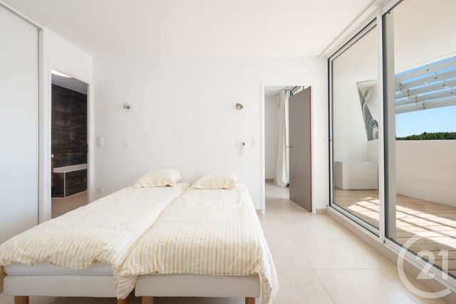 Appartement T4 à vendre - 4 pièces - 100,25 m2 - La Grande Motte - 34 - LANGUEDOC-ROUSSILLON