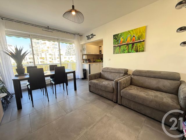 Appartement F2 à vendre - 2 pièces - 37 m2 - La Grande Motte - 34 - LANGUEDOC-ROUSSILLON