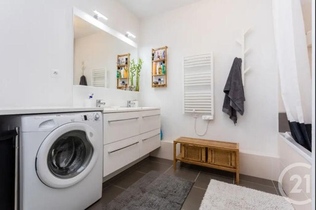 Appartement F3 &agrave; louer - 3 pi&egrave;ces - 81,11 m2 - Montpellier - 34 - LANGUEDOC-ROUSSILLON