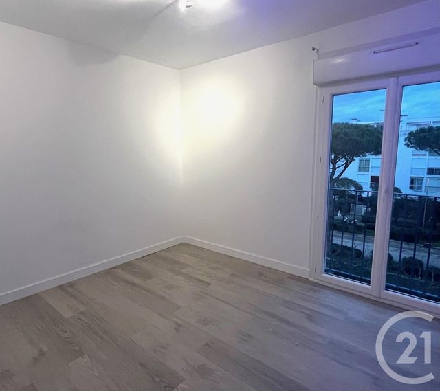 Appartement F2 &agrave; louer - 2 pi&egrave;ces - 37,35 m2 - La Grande Motte - 34 - LANGUEDOC-ROUSSILLON
