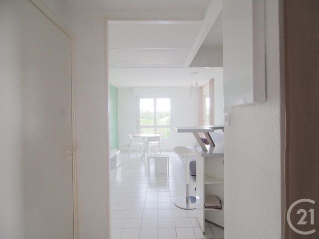 Appartement F3 &agrave; louer - 3 pi&egrave;ces - 51,13 m2 - Montpellier - 34 - LANGUEDOC-ROUSSILLON