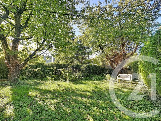 Maison à vendre - 5 pièces - 121 m2 - Chelles - 77 - ILE-DE-FRANCE