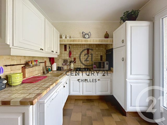 Maison &agrave; vendre - 7 pi&egrave;ces - 158 m2 - Chelles - 77 - ILE-DE-FRANCE