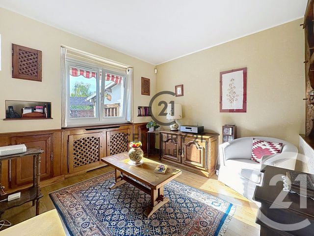 Maison &agrave; vendre - 7 pi&egrave;ces - 158 m2 - Chelles - 77 - ILE-DE-FRANCE