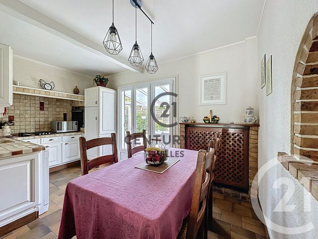 Maison &agrave; vendre - 7 pi&egrave;ces - 158 m2 - Chelles - 77 - ILE-DE-FRANCE