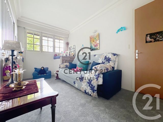 Maison &agrave; vendre - 8 pi&egrave;ces - 205,95 m2 - Chelles - 77 - ILE-DE-FRANCE