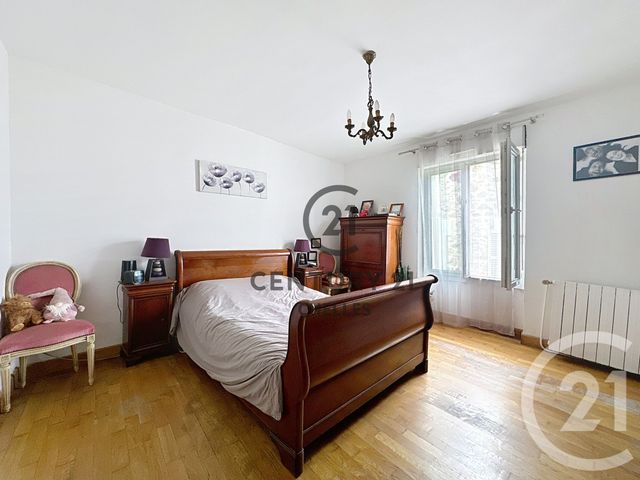 Maison &agrave; vendre - 5 pi&egrave;ces - 126,56 m2 - Chelles - 77 - ILE-DE-FRANCE