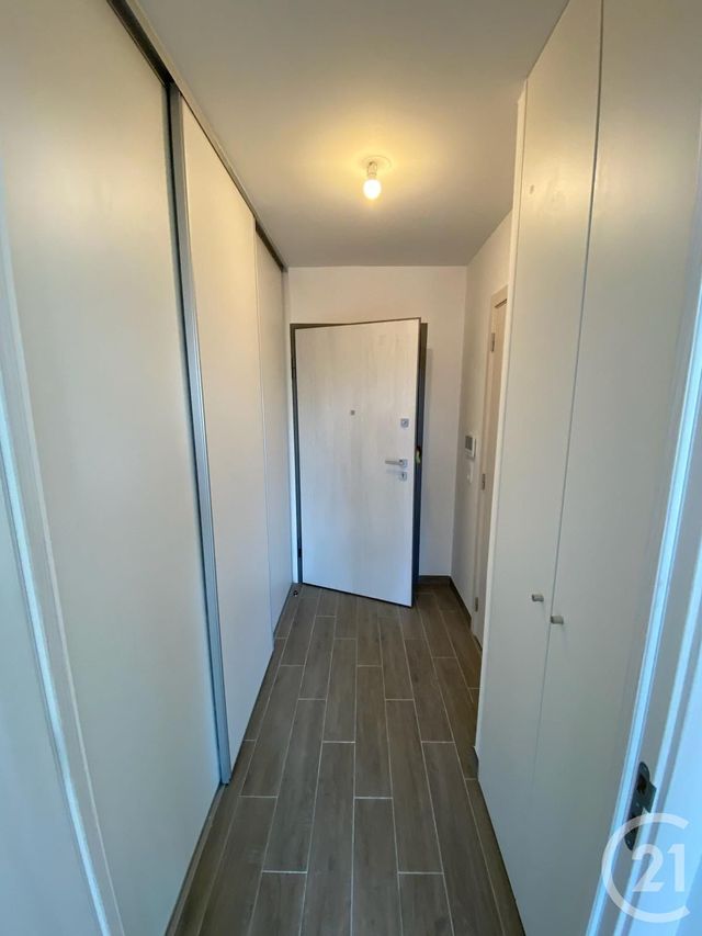 Appartement F1 &agrave; louer - 1 pi&egrave;ce - 27,95 m2 - Villiers Sur Marne - 94 - ILE-DE-FRANCE