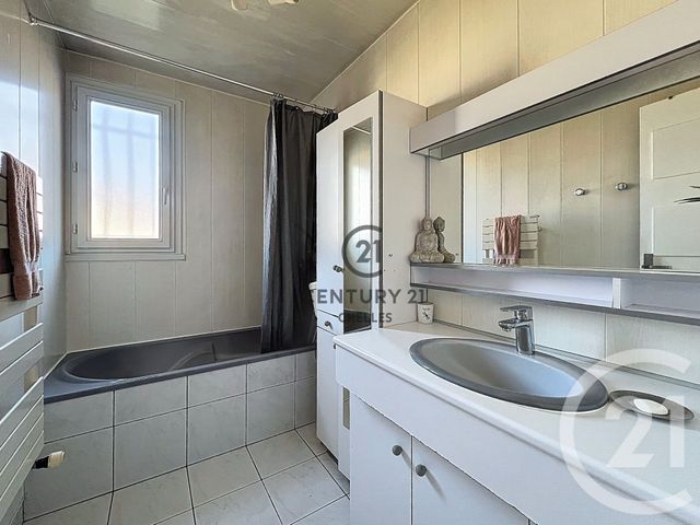 Maison &agrave; vendre - 5 pi&egrave;ces - 91,18 m2 - Chelles - 77 - ILE-DE-FRANCE