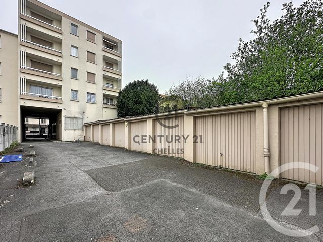 Appartement Studio &agrave; vendre - 1 pi&egrave;ce - 27,75 m2 - Chelles - 77 - ILE-DE-FRANCE