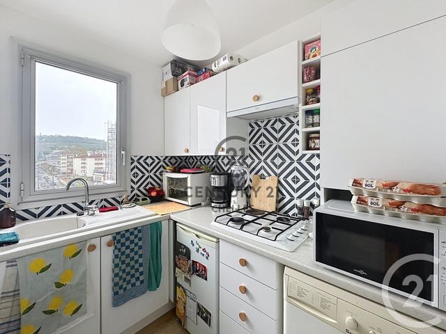 Appartement Studio &agrave; vendre - 1 pi&egrave;ce - 27,75 m2 - Chelles - 77 - ILE-DE-FRANCE