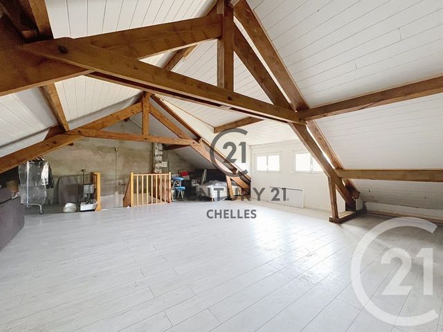 Maison &agrave; vendre - 8 pi&egrave;ces - 138 m2 - Chelles - 77 - ILE-DE-FRANCE