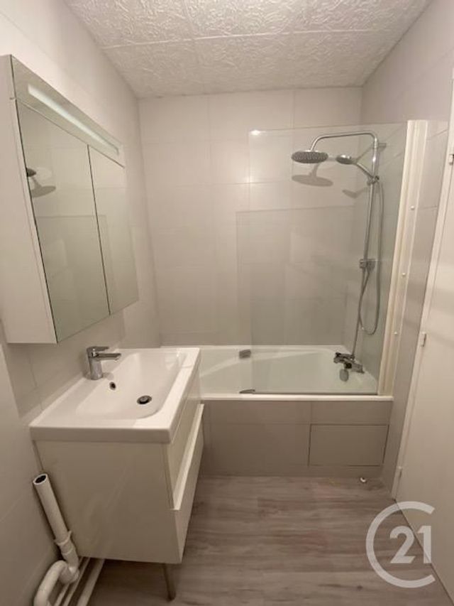 Appartement Studio &agrave; louer - 1 pi&egrave;ce - 30,62 m2 - Paris - 75012 - ILE-DE-FRANCE