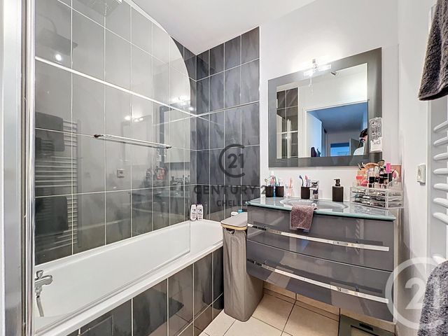 Appartement F3 &agrave; vendre - 3 pi&egrave;ces - 65,05 m2 - Chelles - 77 - ILE-DE-FRANCE