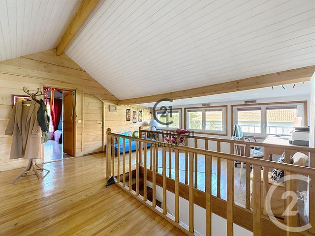 Maison &agrave; vendre - 9 pi&egrave;ces - 175 m2 - Chelles - 77 - ILE-DE-FRANCE