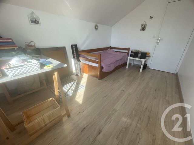 Maison &agrave; vendre - 8 pi&egrave;ces - 130 m2 - Chelles - 77 - ILE-DE-FRANCE