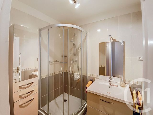 Appartement F4 à vendre - 4 pièces - 79,59 m2 - St Denis - 93 - ILE-DE-FRANCE