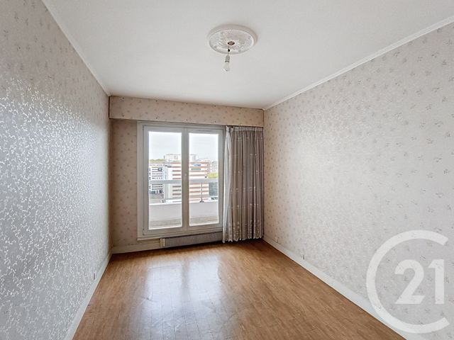 Appartement F4 à vendre - 4 pièces - 79,59 m2 - St Denis - 93 - ILE-DE-FRANCE