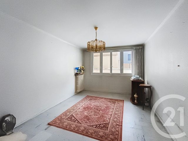Appartement F2 à vendre ST DENIS