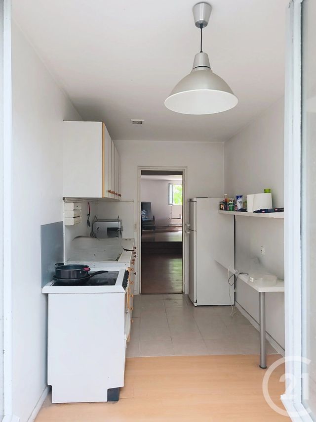 Appartement F2 à vendre - 2 pièces - 65,99 m2 - St Denis - 93 - ILE-DE-FRANCE