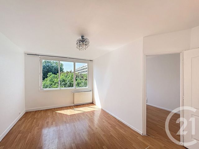 Appartement F2 à vendre - 2 pièces - 38,40 m2 - St Denis - 93 - ILE-DE-FRANCE