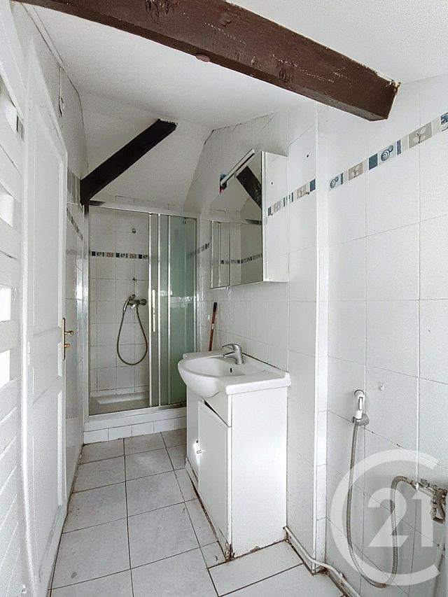 Appartement F4 &agrave; vendre - 4 pi&egrave;ces - 55,59 m2 - St Denis - 93 - ILE-DE-FRANCE