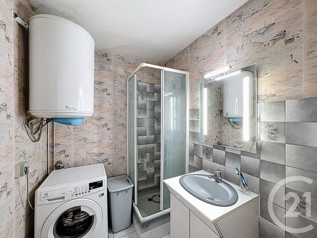 Appartement F4 &agrave; vendre - 4 pi&egrave;ces - 66,97 m2 - St Denis - 93 - ILE-DE-FRANCE