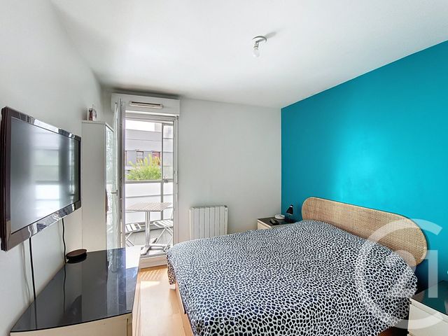 Appartement F4 à vendre - 4 pièces - 75,91 m2 - St Denis - 93 - ILE-DE-FRANCE