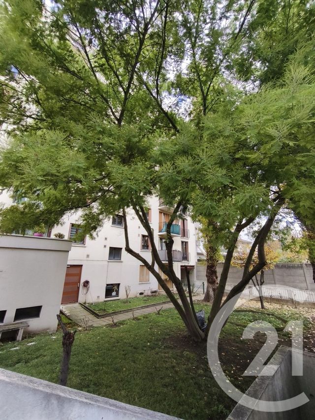 Appartement F2 à vendre - 2 pièces - 43,50 m2 - St Denis - 93 - ILE-DE-FRANCE