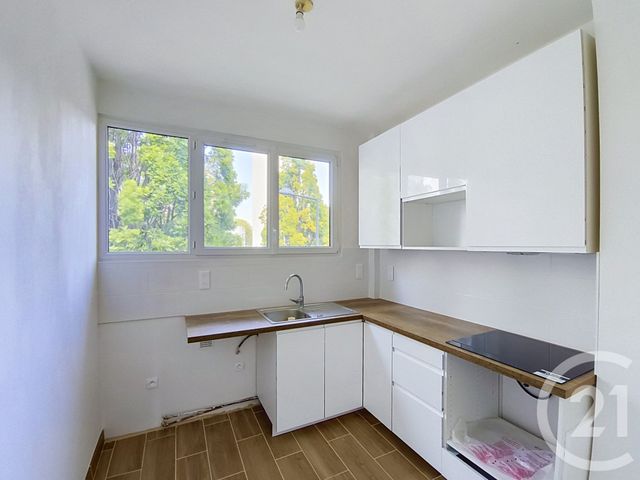 Appartement F3 &agrave; louer - 3 pi&egrave;ces - 62,26 m2 - St Denis - 93 - ILE-DE-FRANCE
