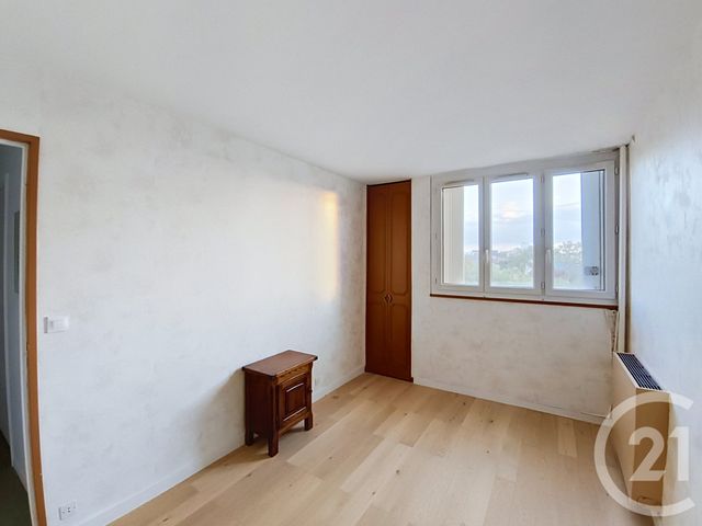 Appartement F5 &agrave; vendre - 5 pi&egrave;ces - 121,51 m2 - St Denis - 93 - ILE-DE-FRANCE