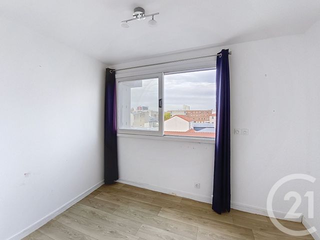 Appartement F2 bis à vendre - 2 pièces - 60,42 m2 - St Denis - 93 - ILE-DE-FRANCE