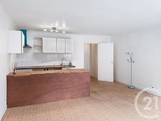 Appartement F2 bis à vendre - 2 pièces - 60,42 m2 - St Denis - 93 - ILE-DE-FRANCE