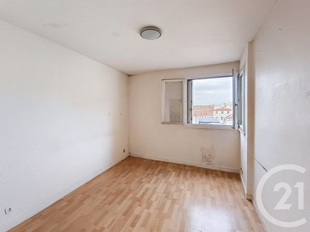 Appartement F2 bis à vendre - 2 pièces - 60,42 m2 - St Denis - 93 - ILE-DE-FRANCE