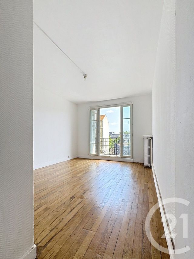 Appartement F3 à vendre - 3 pièces - 65 m2 - St Denis - 93 - ILE-DE-FRANCE