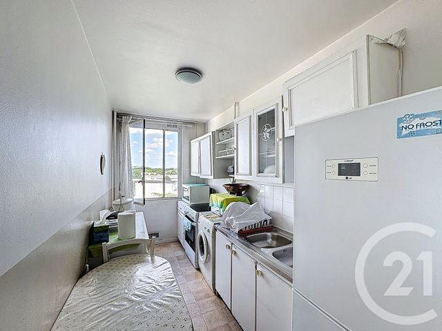 Appartement F3 à vendre - 3 pièces - 65,04 m2 - St Denis - 93 - ILE-DE-FRANCE