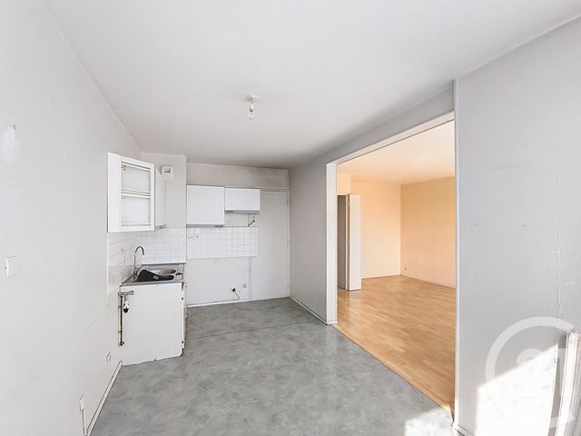 Appartement F2 &agrave; vendre - 2 pi&egrave;ces - 52,38 m2 - St Denis - 93 - ILE-DE-FRANCE