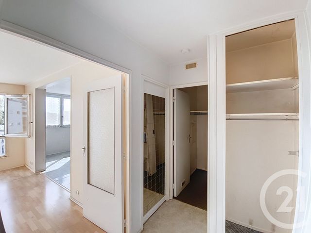 Appartement F2 &agrave; vendre - 2 pi&egrave;ces - 52,38 m2 - St Denis - 93 - ILE-DE-FRANCE