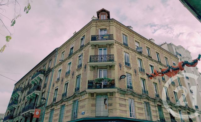 Appartement F3 à vendre - 4 pièces - 60,08 m2 - St Denis - 93 - ILE-DE-FRANCE