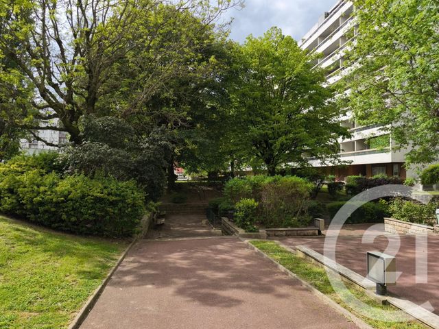 Appartement F3 &agrave; vendre - 3 pi&egrave;ces - 64,79 m2 - St Denis - 93 - ILE-DE-FRANCE