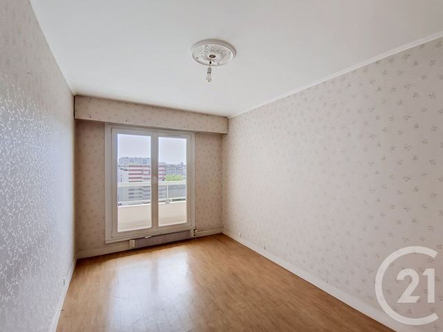 Appartement F4 &agrave; vendre - 4 pi&egrave;ces - 79,59 m2 - St Denis - 93 - ILE-DE-FRANCE