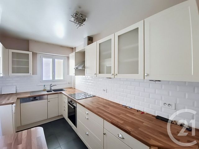 Appartement F4 &agrave; vendre - 4 pi&egrave;ces - 79,59 m2 - St Denis - 93 - ILE-DE-FRANCE