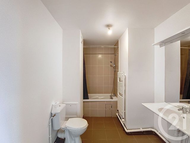 Appartement F1 &agrave; louer - 1 pi&egrave;ce - 32,77 m2 - St Denis - 93 - ILE-DE-FRANCE