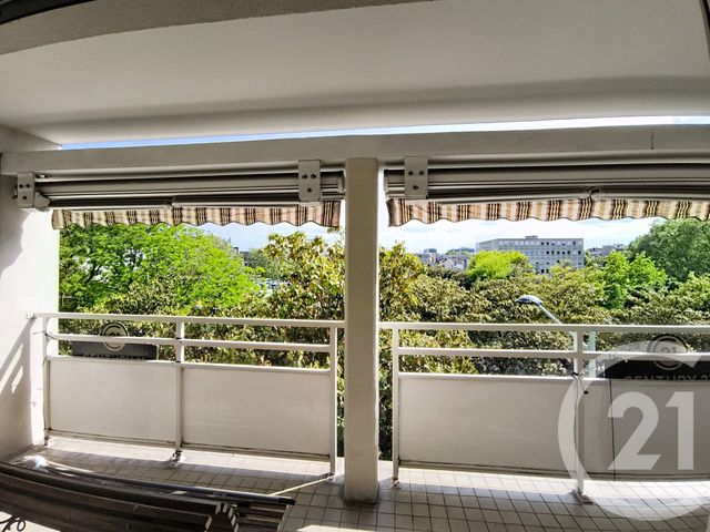 Appartement F5 &agrave; vendre - 4 pi&egrave;ces - 100,50 m2 - St Denis - 93 - ILE-DE-FRANCE