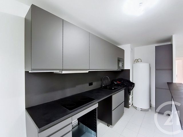 Appartement F5 &agrave; vendre - 5 pi&egrave;ces - 93,37 m2 - St Denis - 93 - ILE-DE-FRANCE